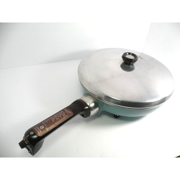 Vintage General Electric Electric Skillet With Lid Adjustable Heat Control Alumi - Picture 13 of 16